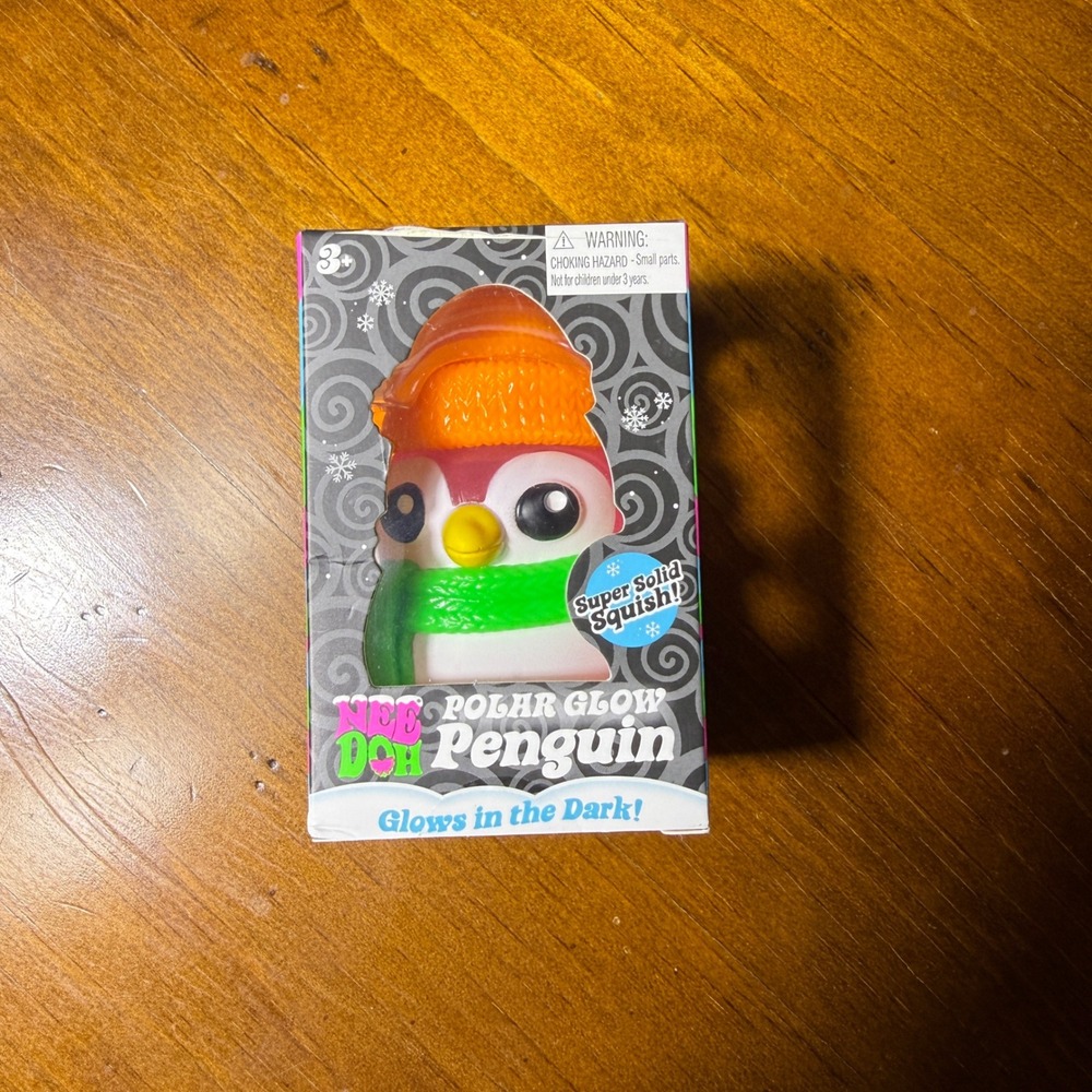Schylling NeeDoh Polar Glow Penguin Glow in the Dark Squishmas Fidget Toy NEW